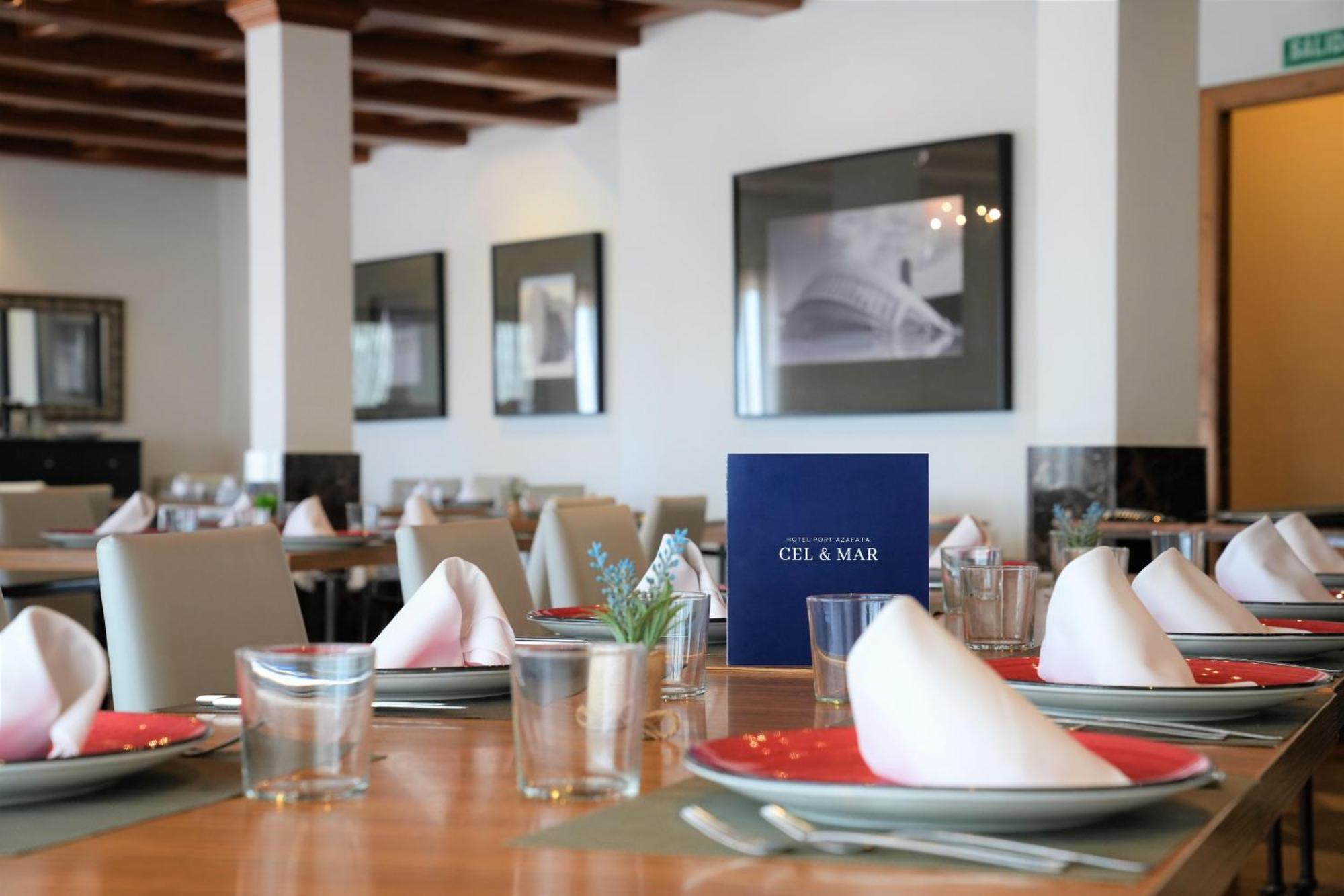 Hotel Port Azafata Valencia 4*