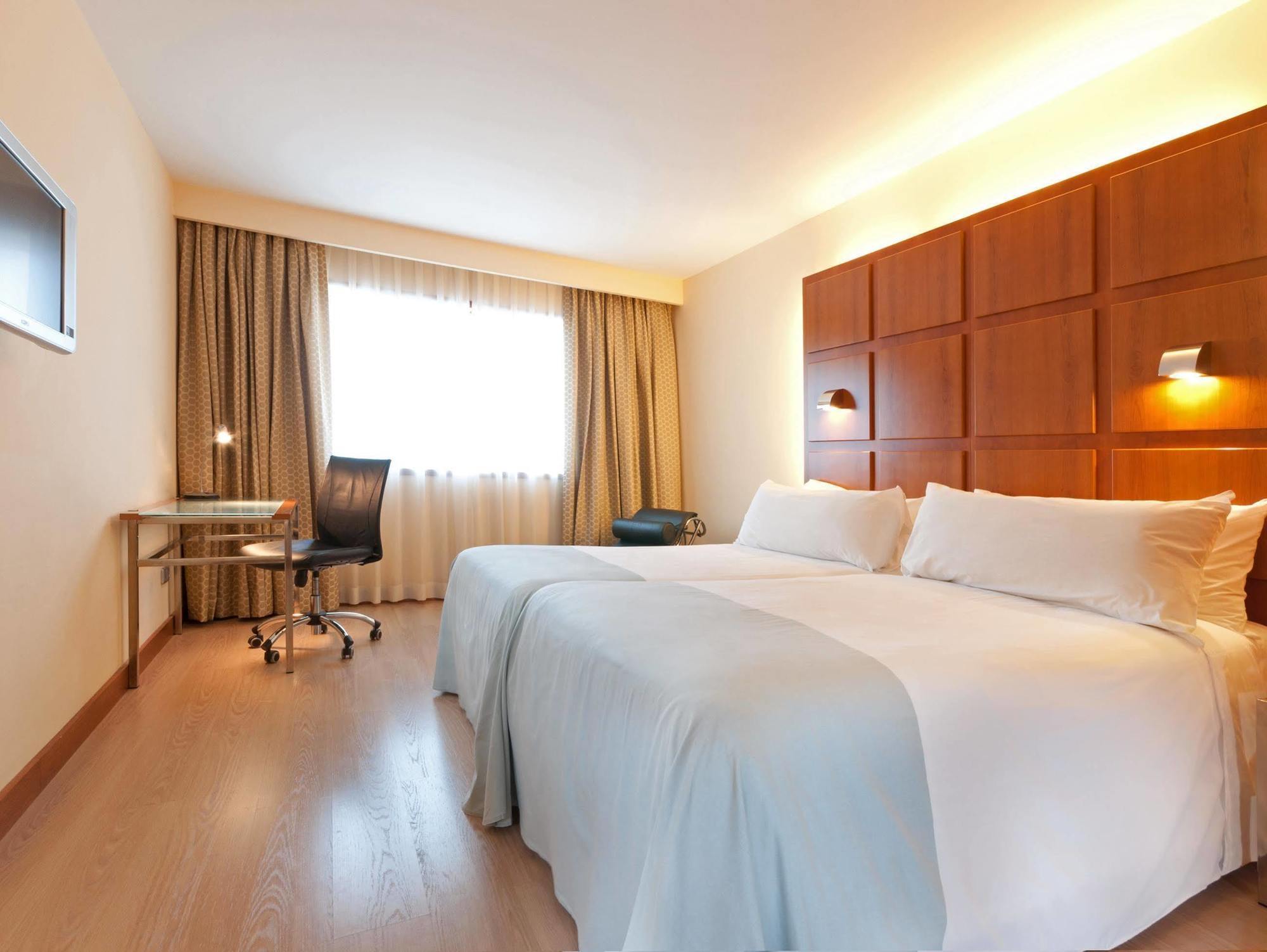 Hotel Port Azafata Valencia Manises