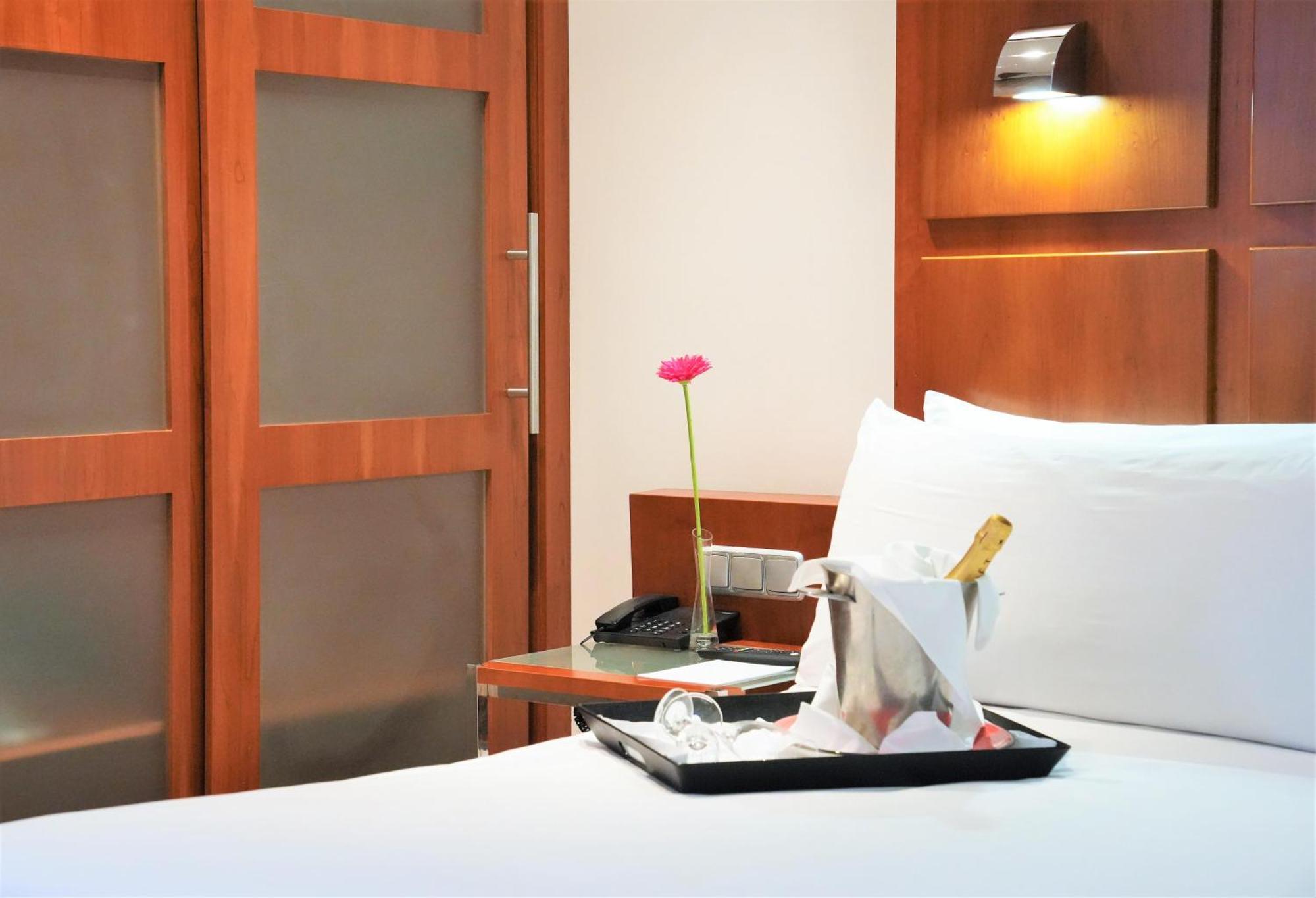 Port Azafata Valencia 4*