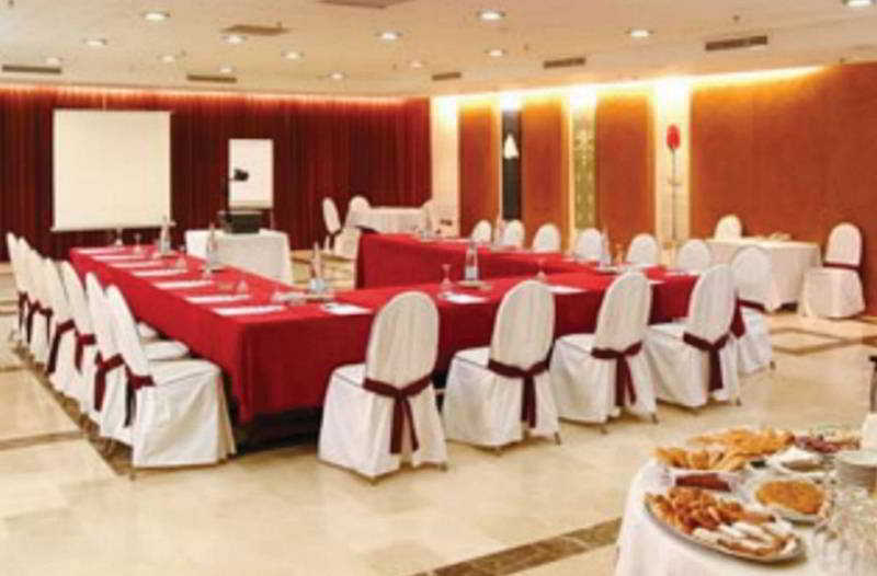 Port Azafata Valencia 4* Manises