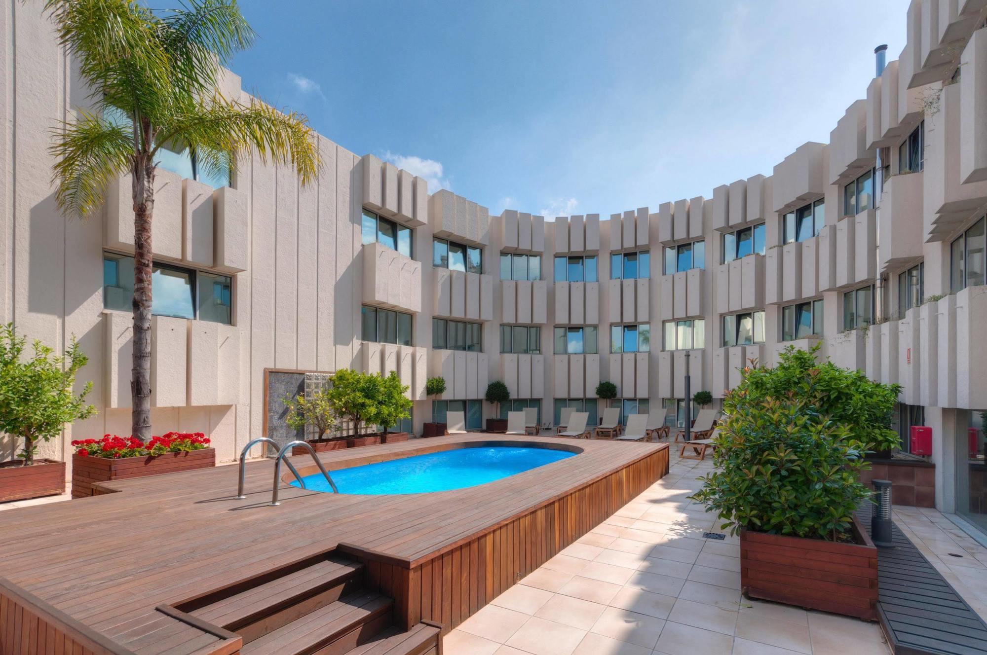 Port Azafata Valencia 4*
